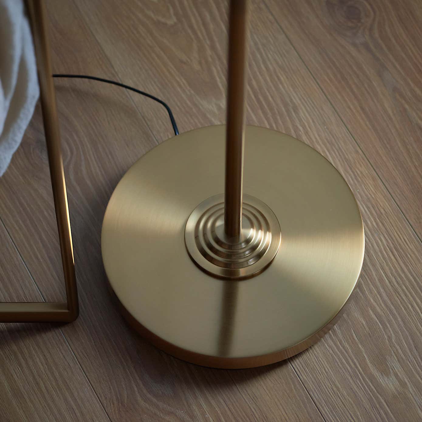 Vogue Sandringham Mid Century Floor Lamp