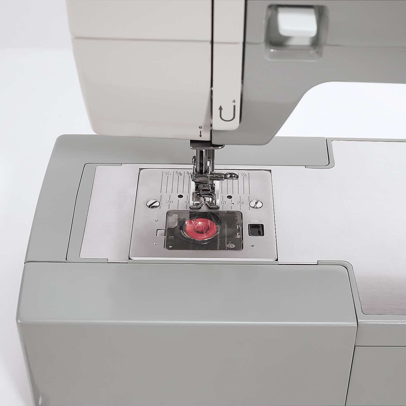 Singer Heavy Duty 4411 Sewing Machine