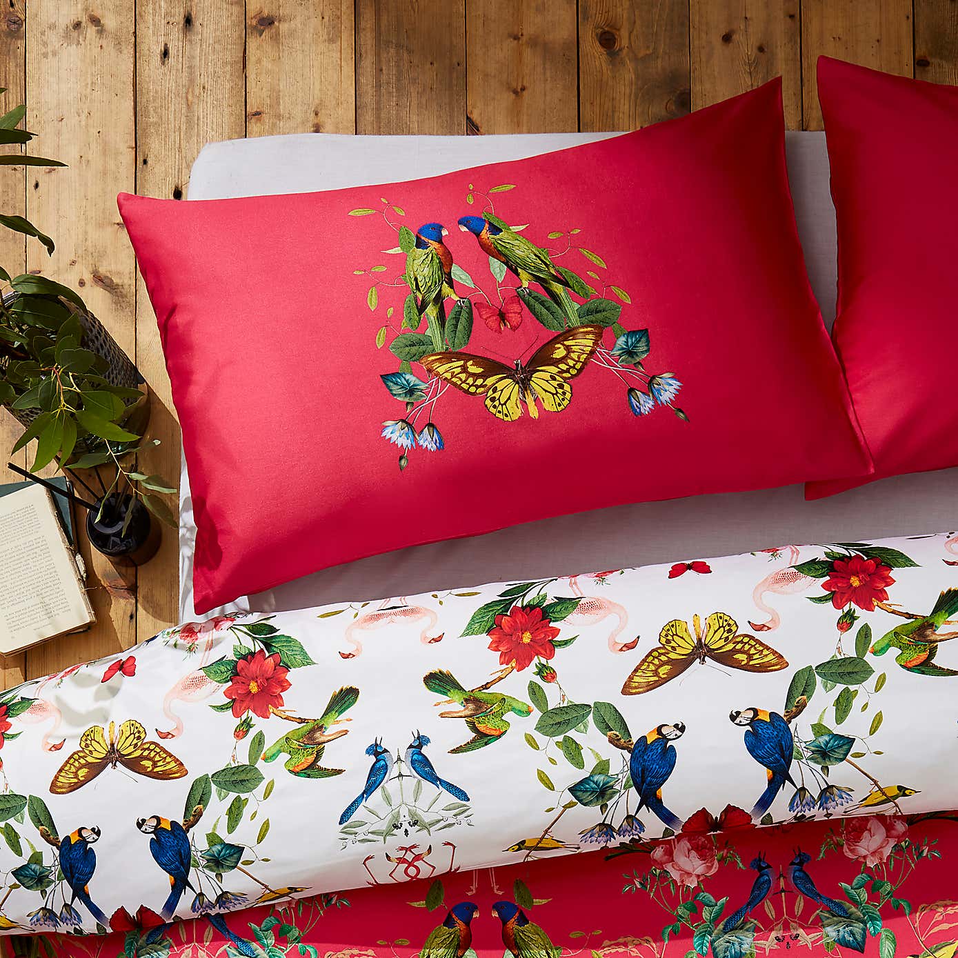 Tropical Kaleidoscope Duvet Cover & Pillowcase Set