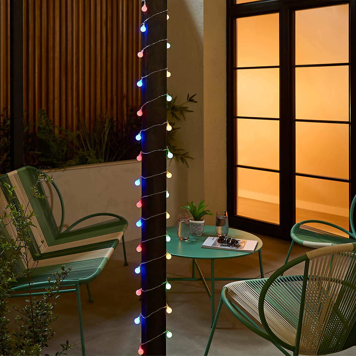 30 LED Solar Glow Multicoloured String Lights