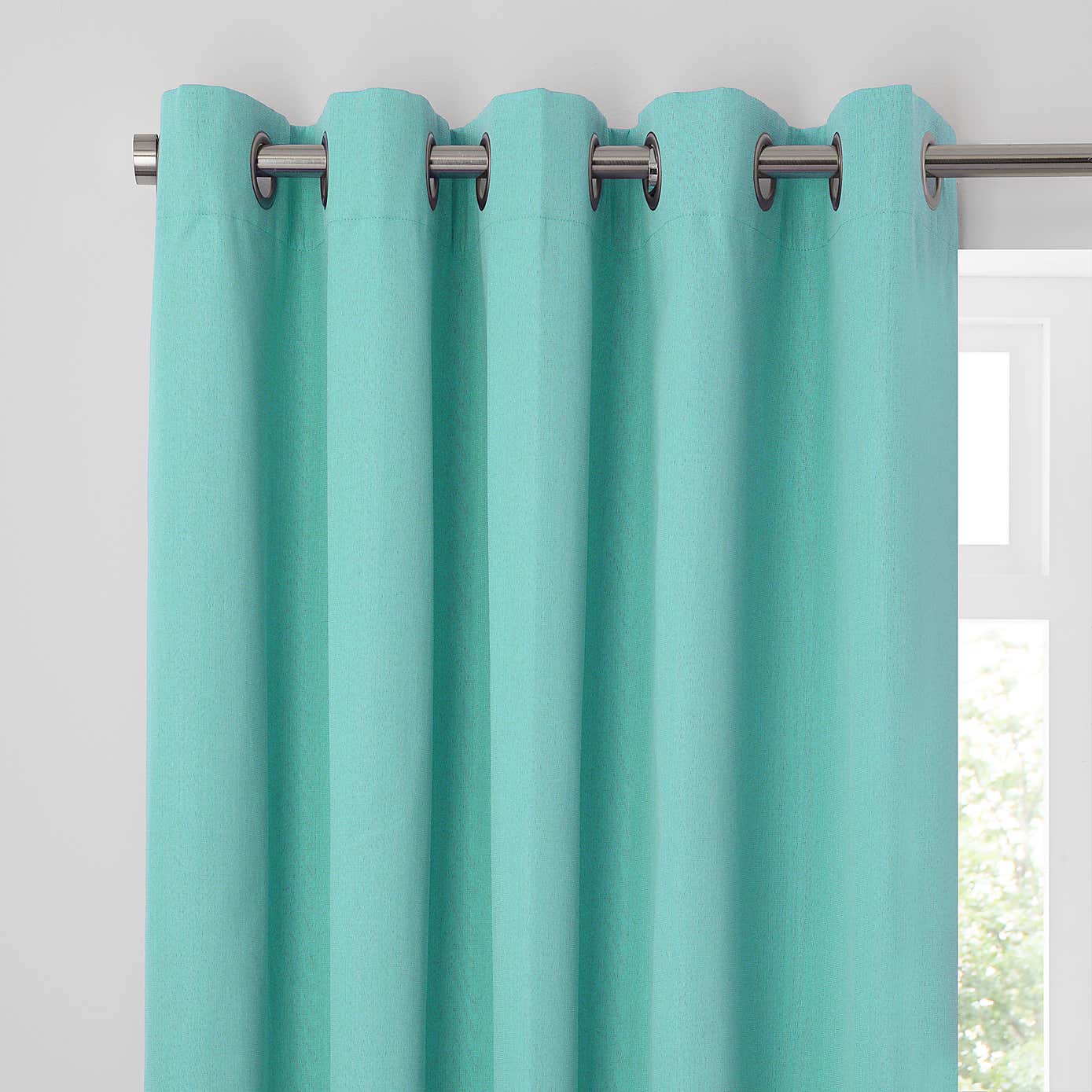 Solar Blackout Eyelet Curtains