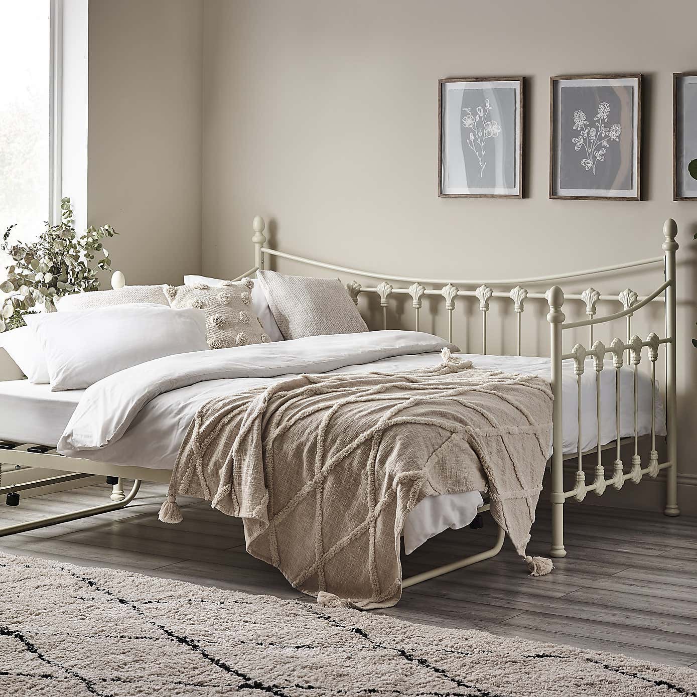 Versaille Day Bed Frame and Trundle