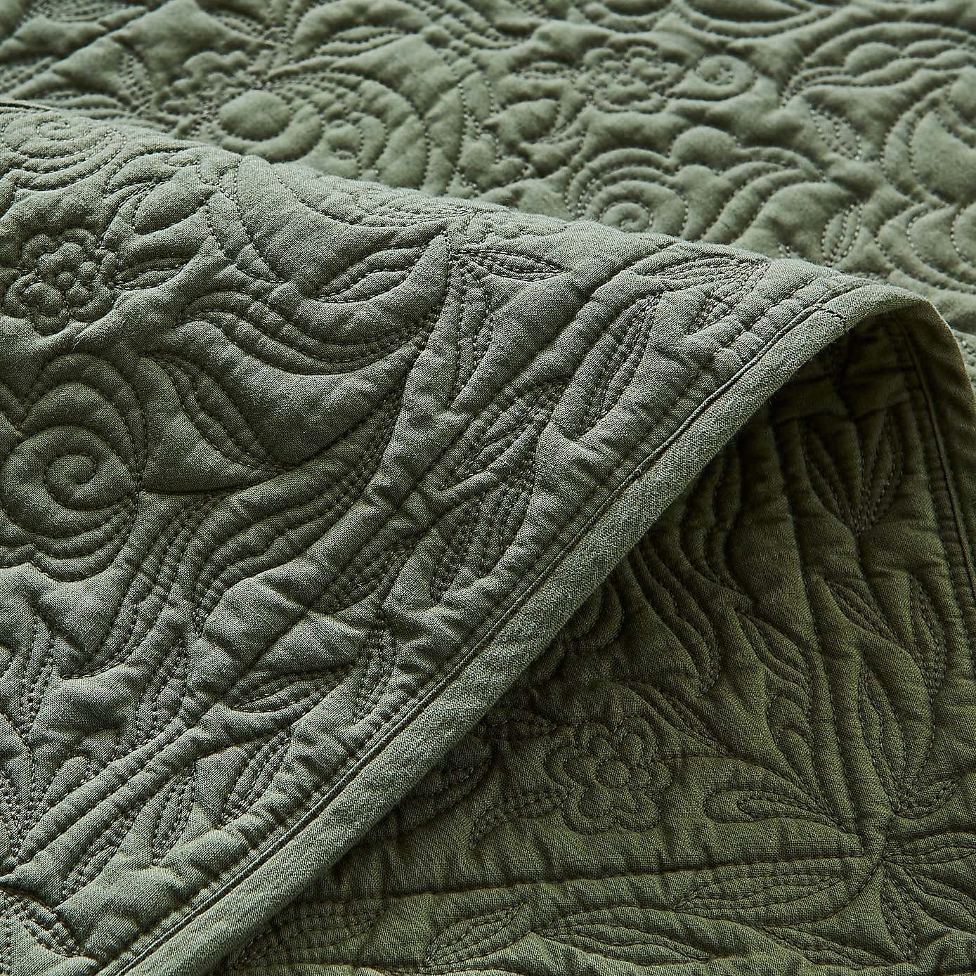 Churchgate Morcott Quilted Olive Table Runner