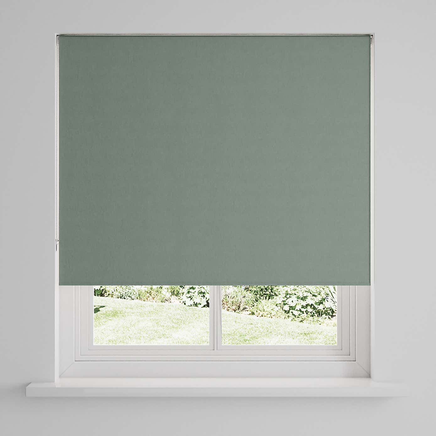Blackout Moisture Resistant Roller Blind