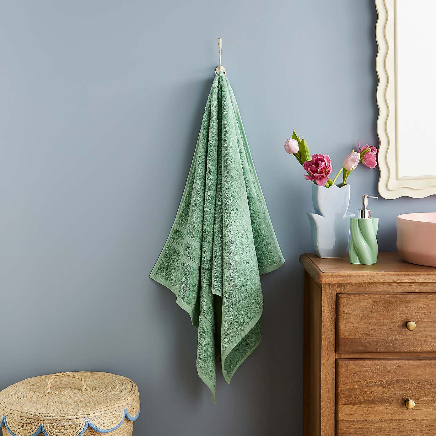 100% Cotton Bath Towel