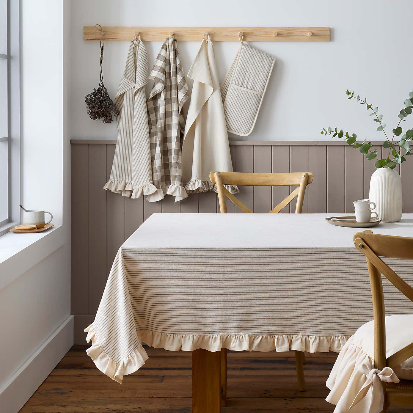 Country Natural Cotton Tablecloth