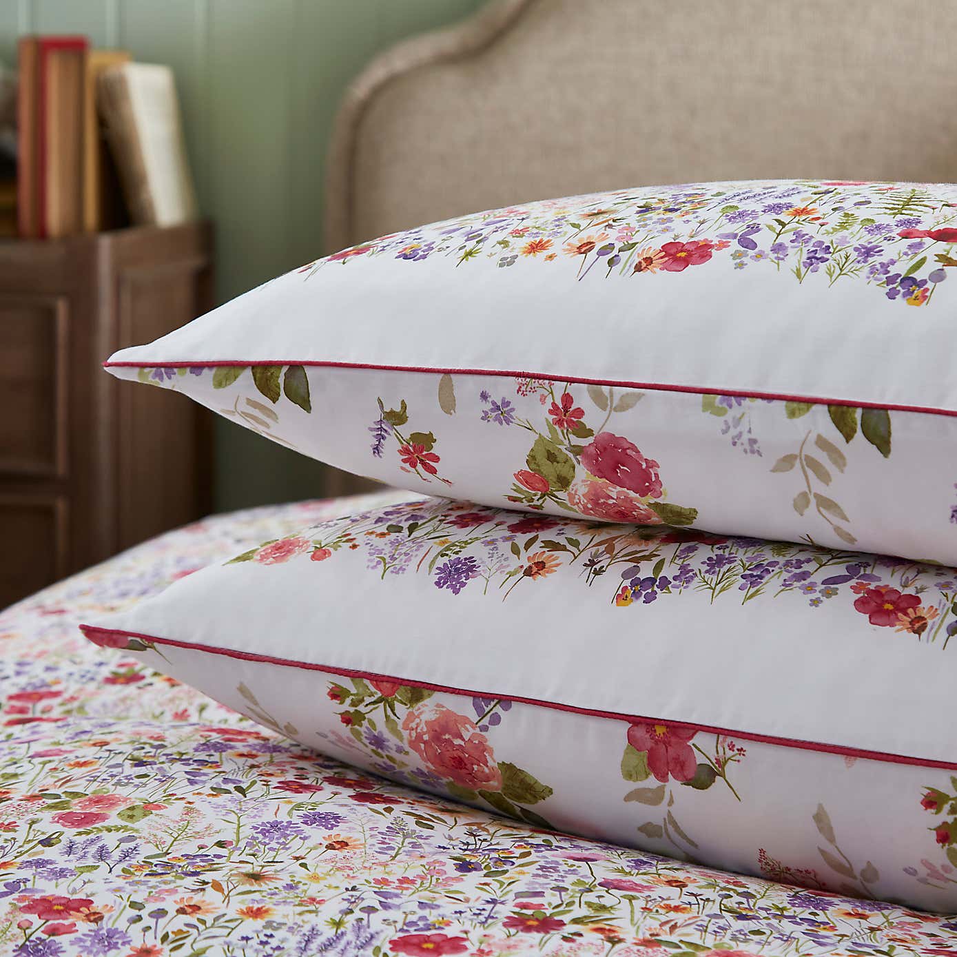 Dorma Modern Ditsy Multicoloured Duvet Cover and Pillowcase Set