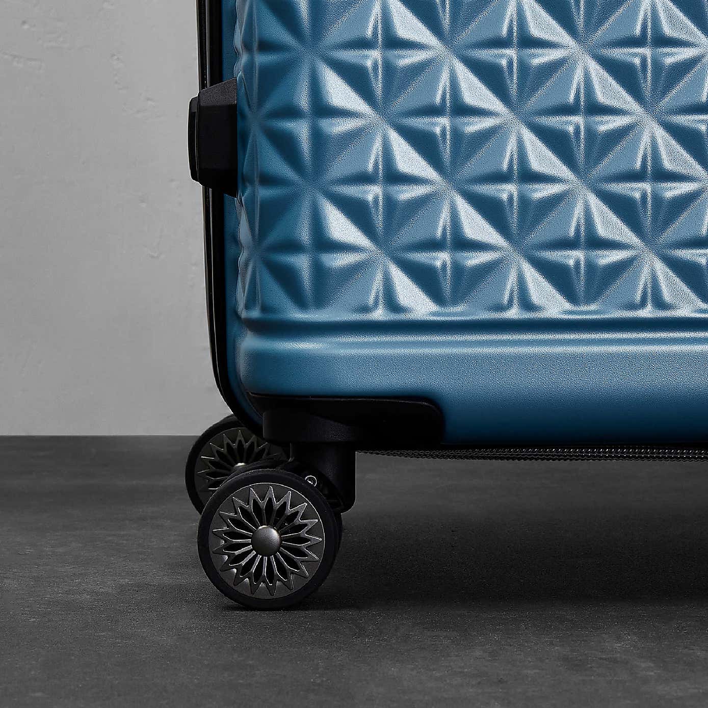 Rock Luggage Maya Hard Shell Suitcase