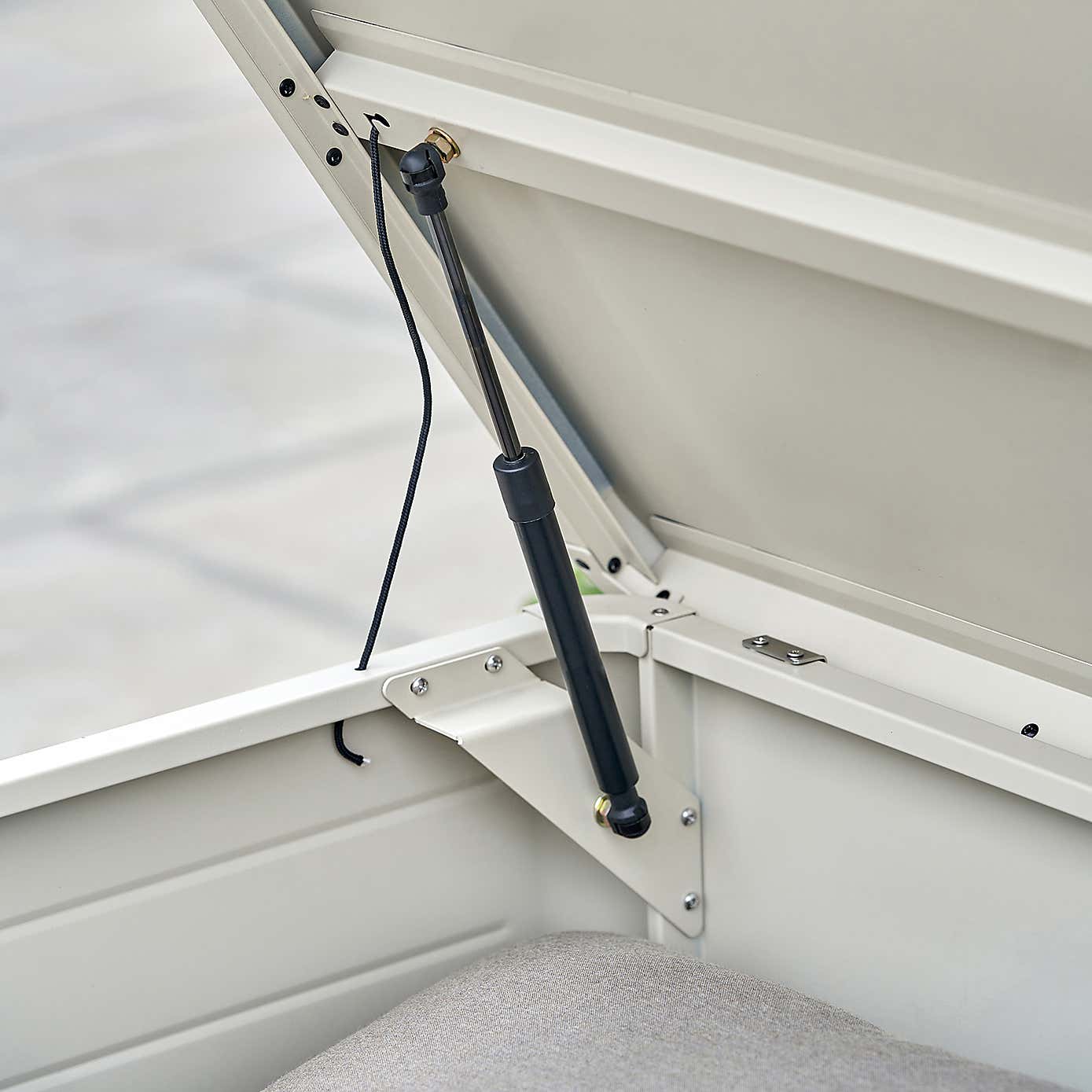 Pacific Lifestyle Rhode Island Small Galvanised Steel Cushion Box