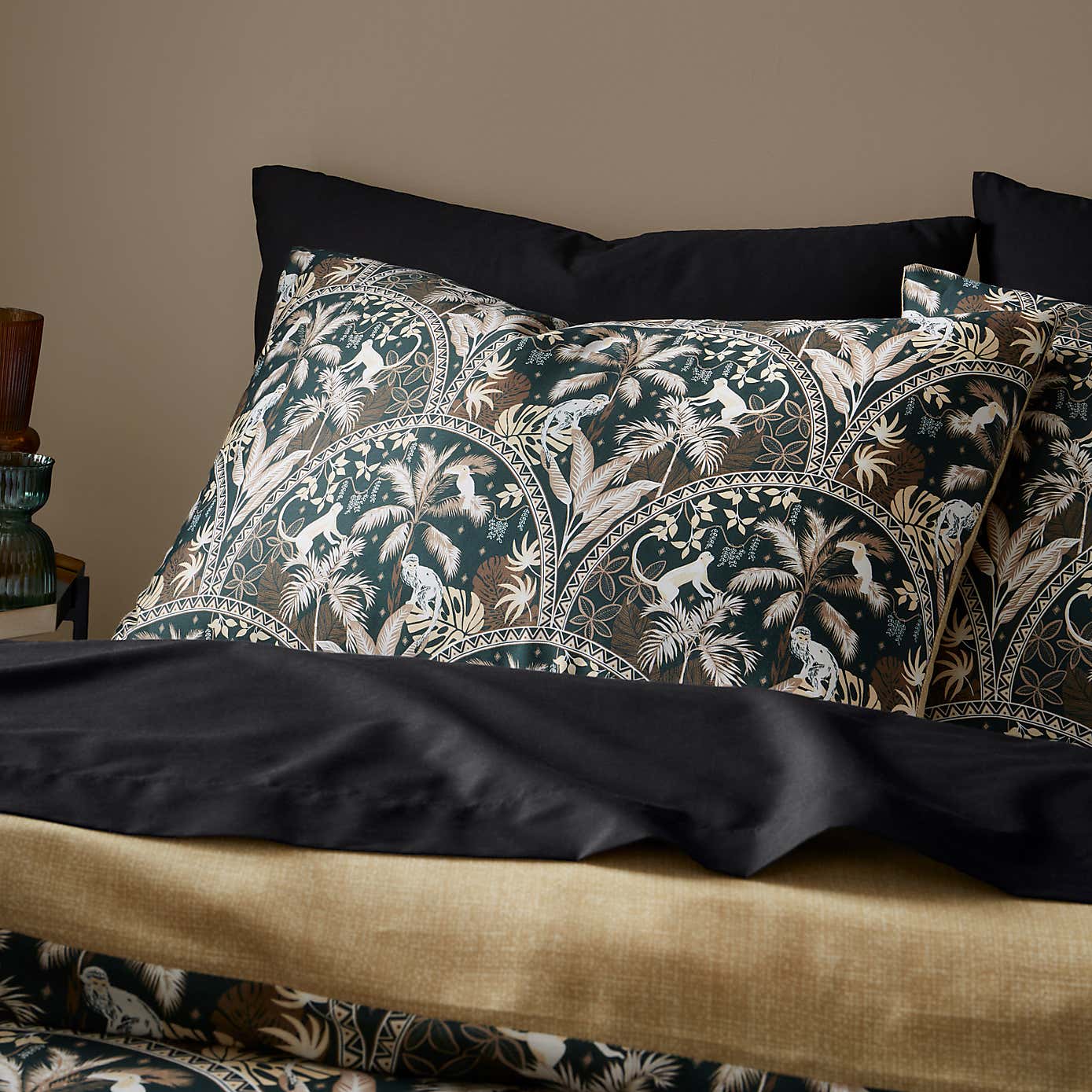 Havana Nights Duvet Cover & Pillowcase Set