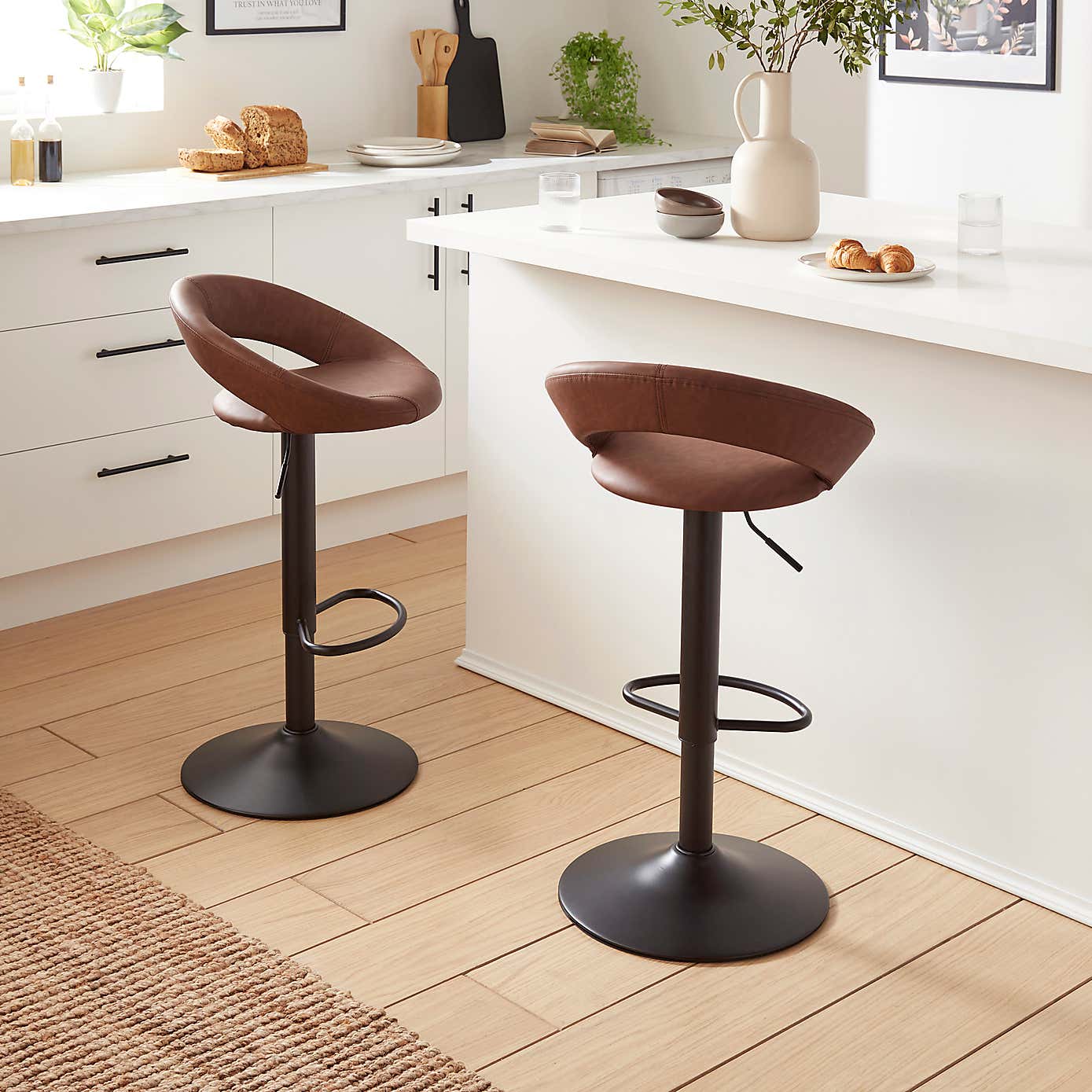 Knox PU Leather Bar Stool