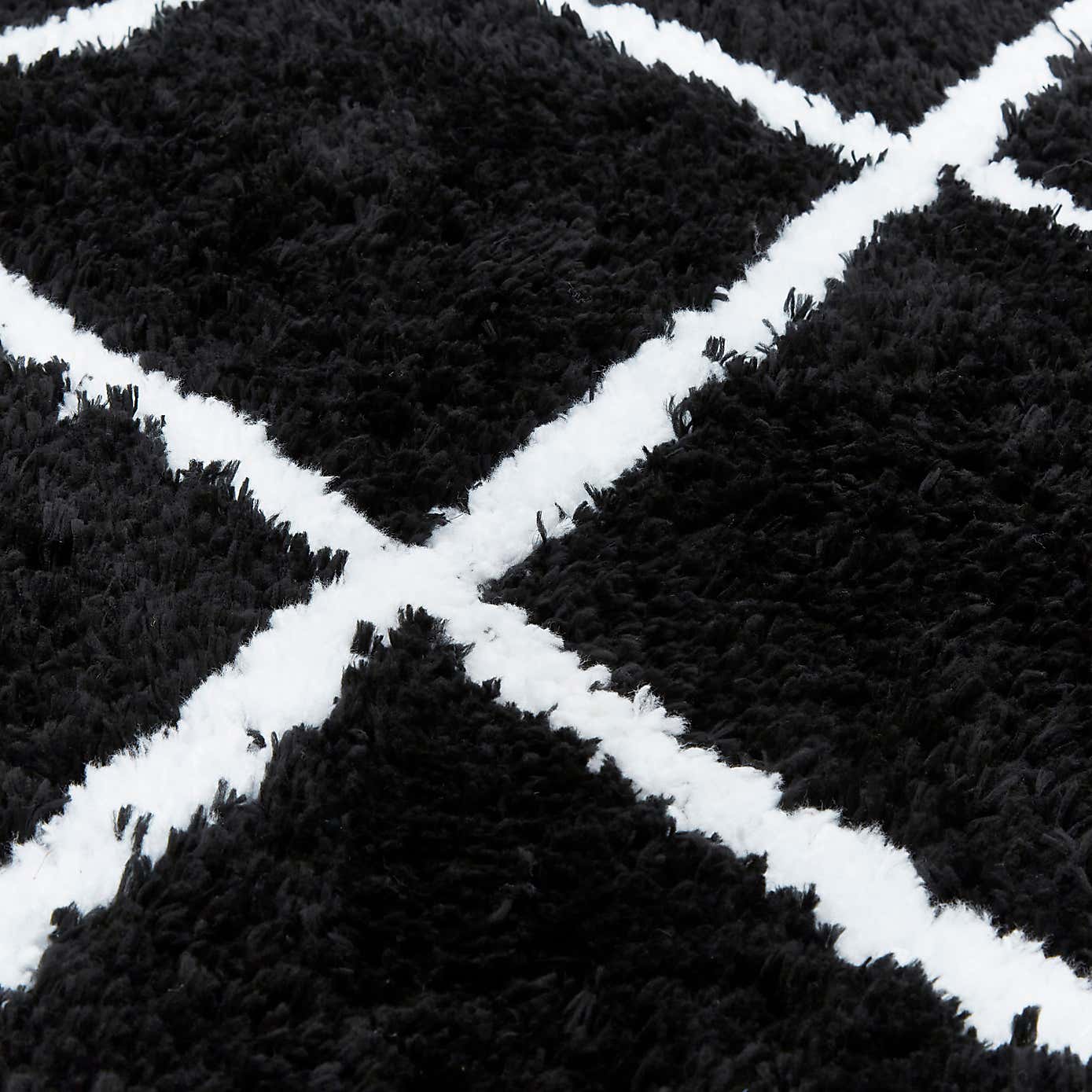 Diamond Berber Shaggy Rug