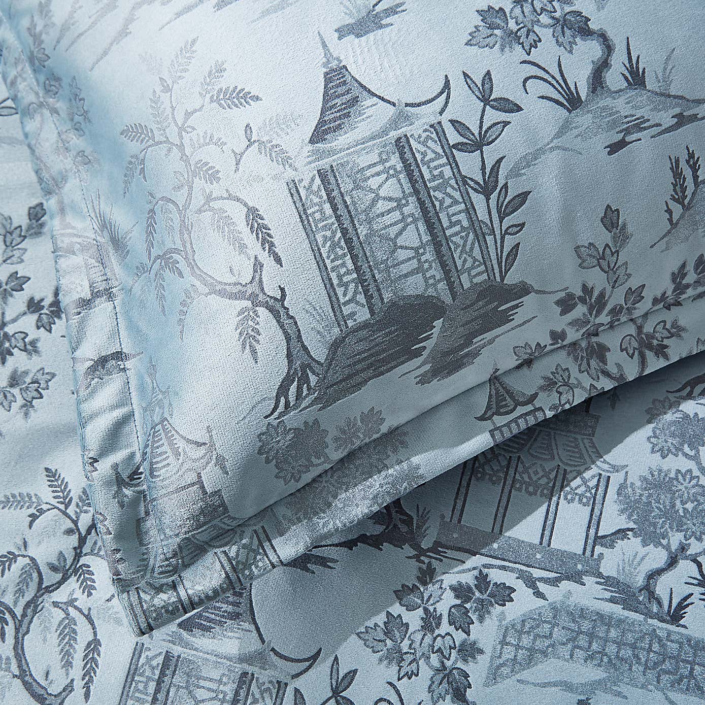 Makato trail Blue Oxford Pillowcase