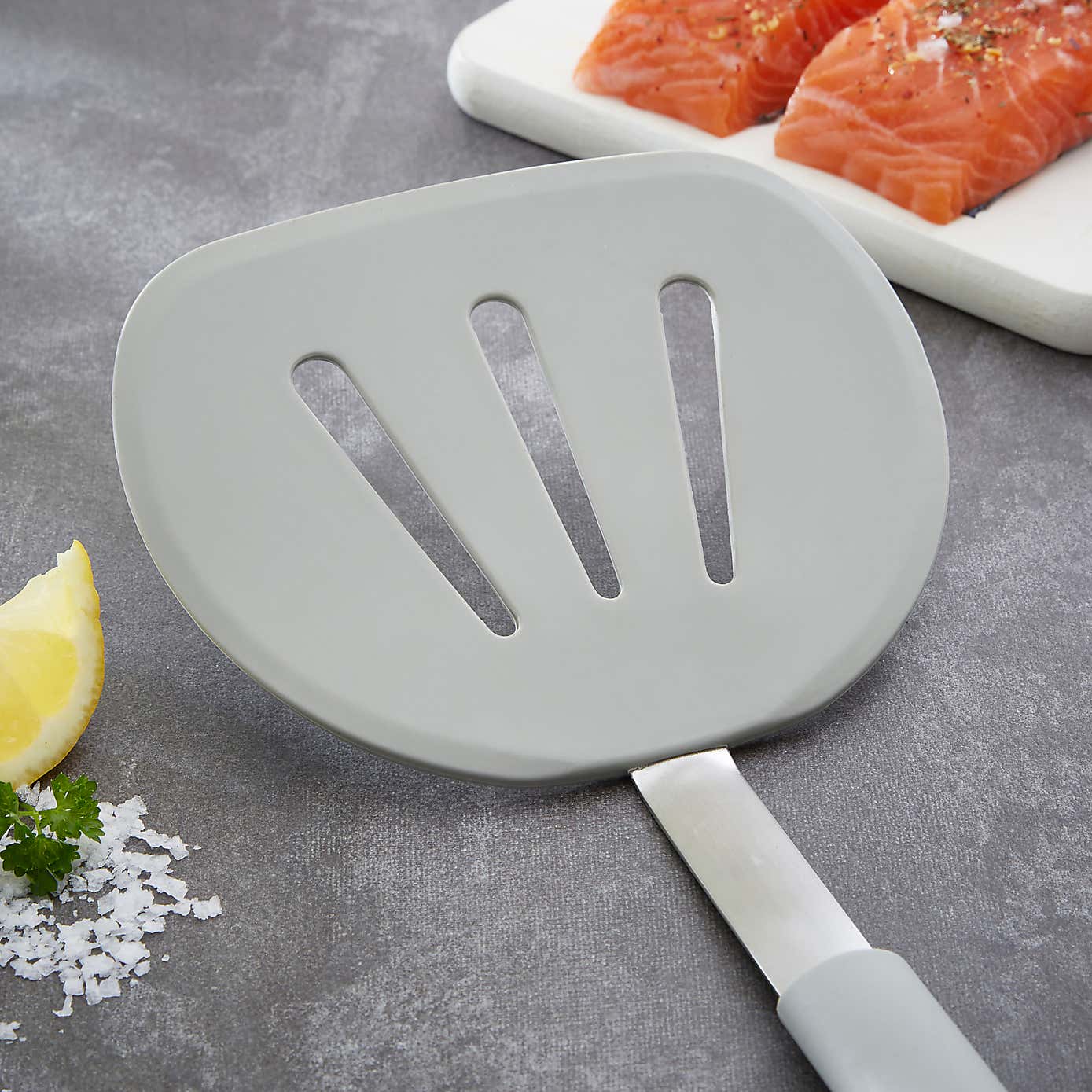 Handy Kitchen Wide Silicone Turner