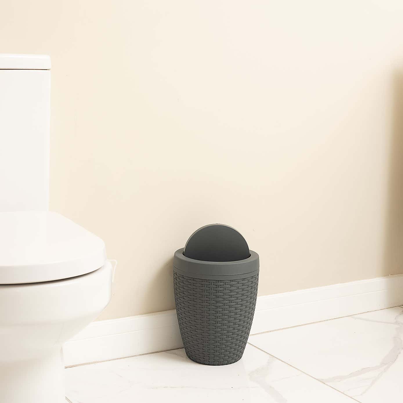 Addis Hessian Swing Lid Bathroom Bin