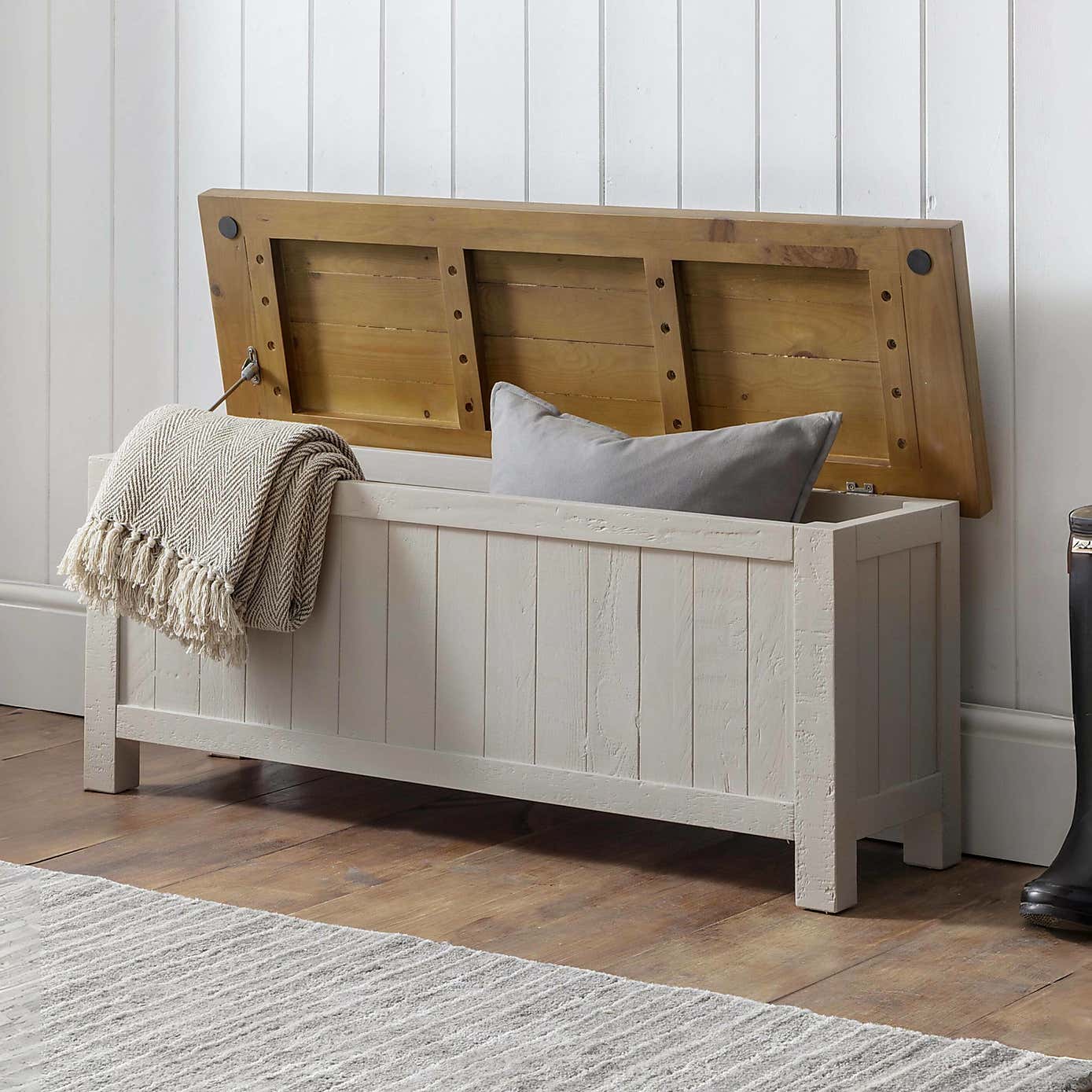 Caleb Wooden Storage Bench