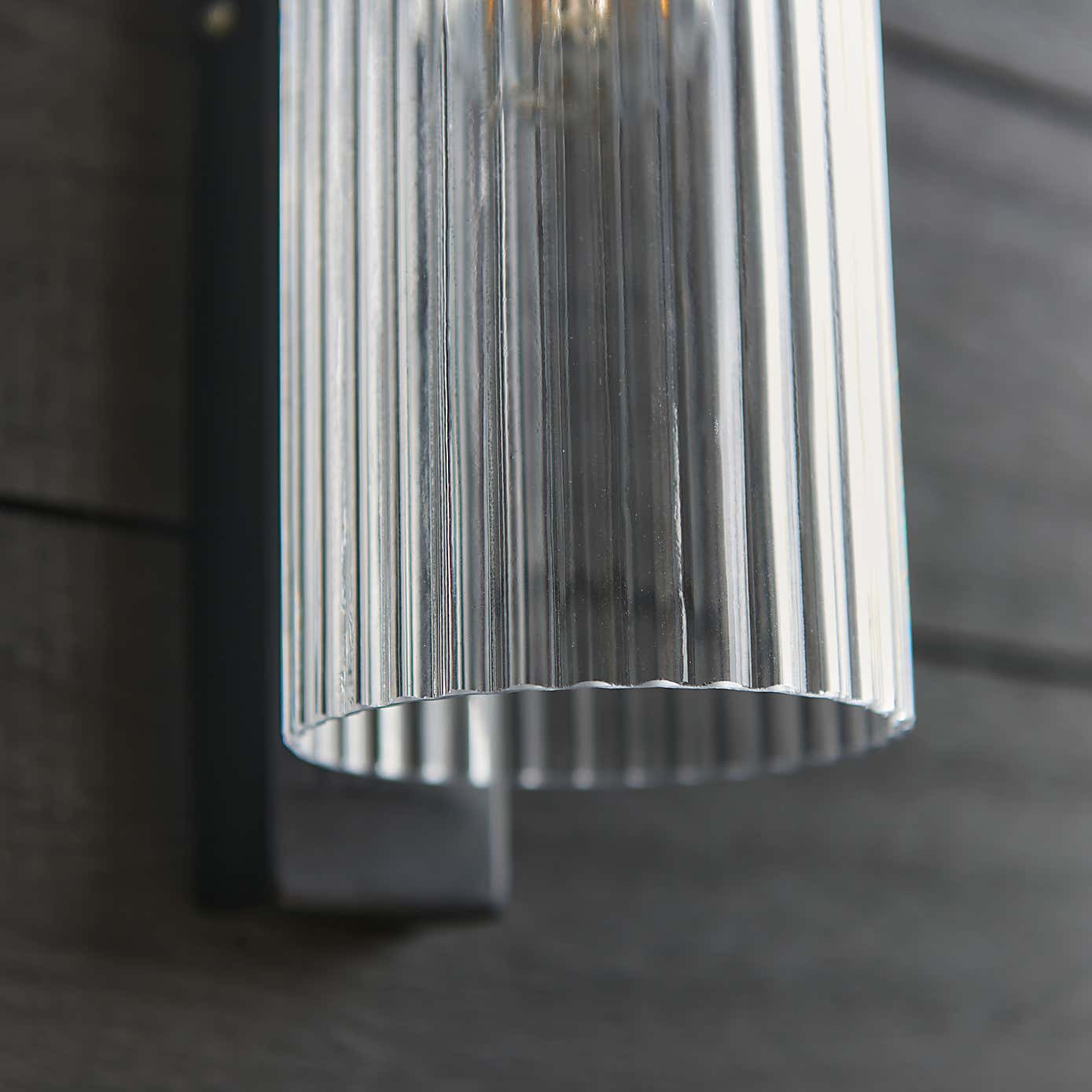 Noir Industrial Dimmable Indoor Outdoor Wall Light