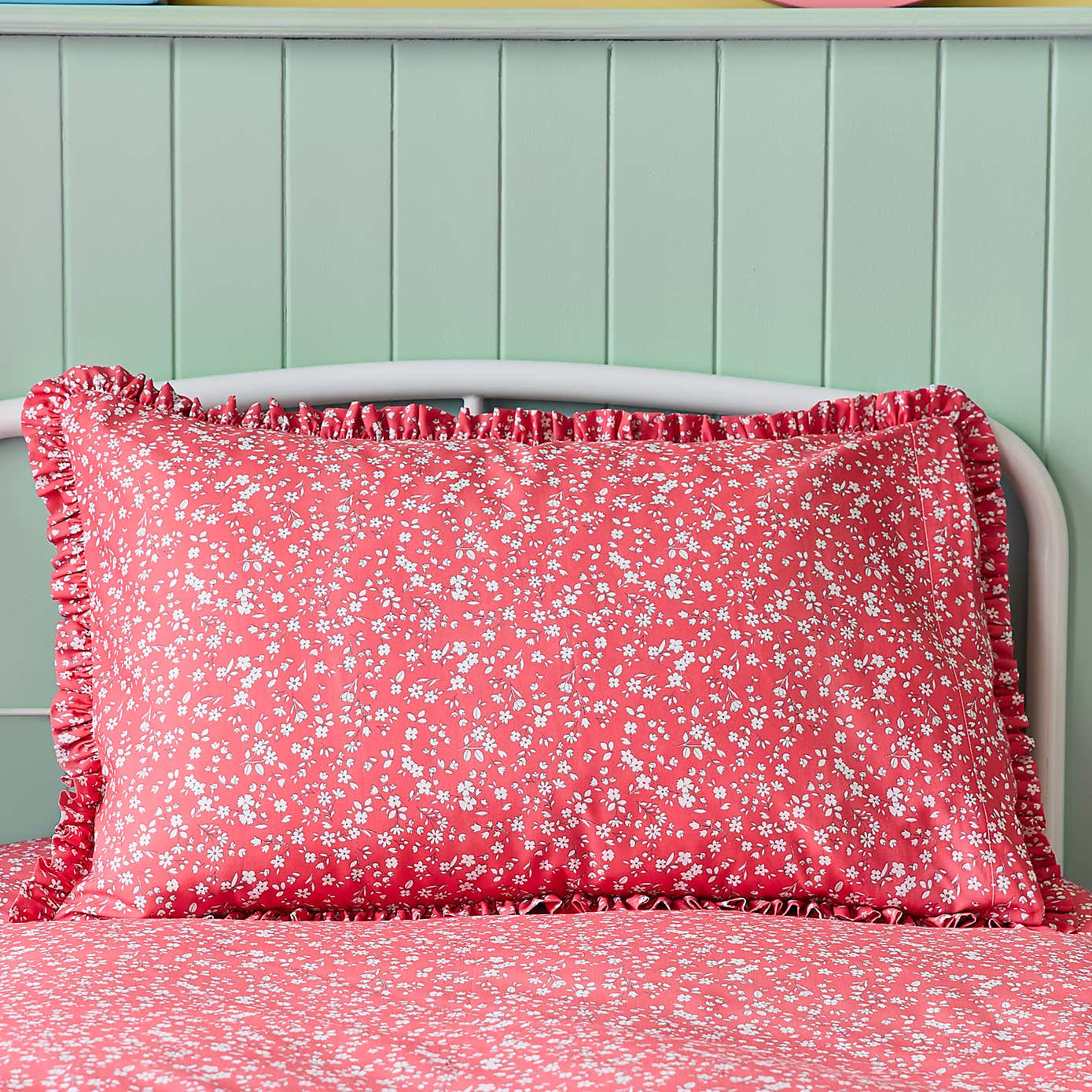 Ditsy Frill Reversible Duvet Cover and Pillowcase Set