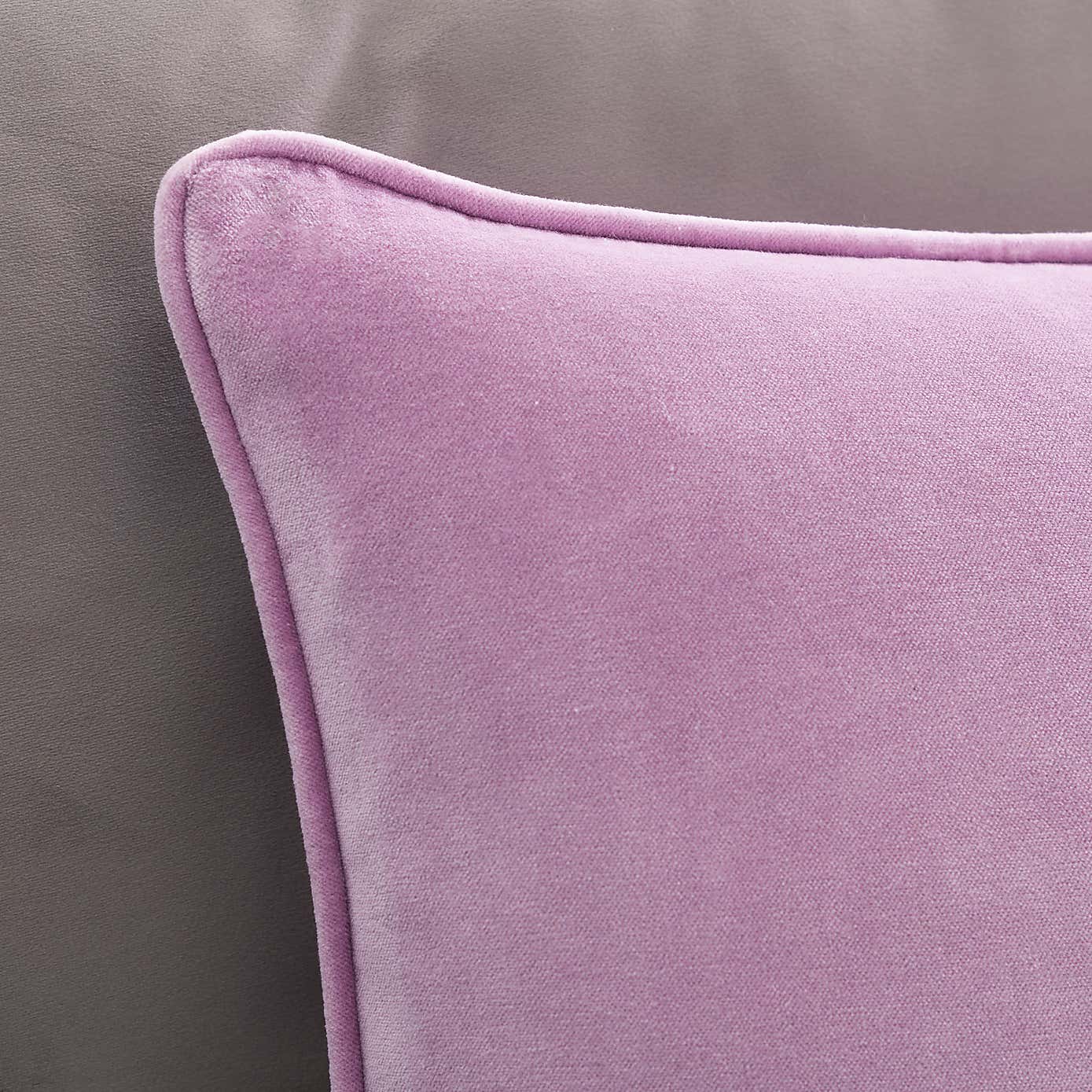 Clara Cotton Velvet Cushion