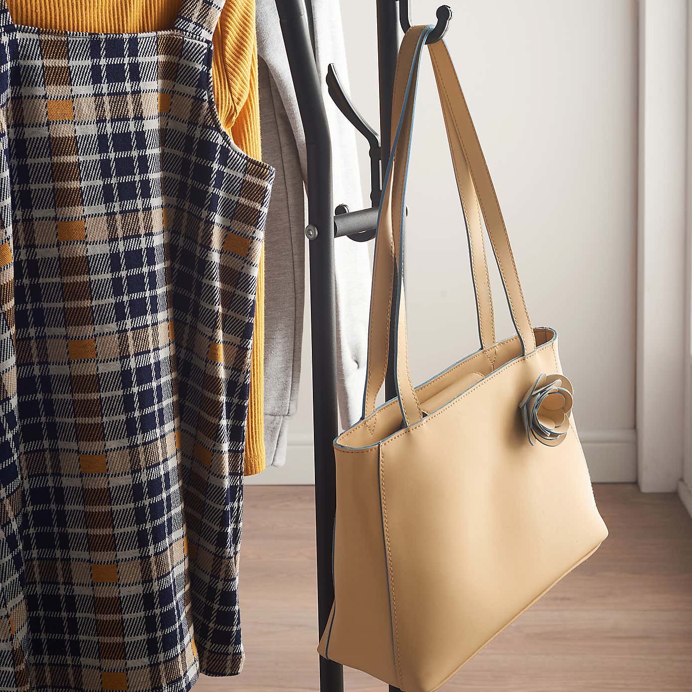 Our House Maxi Clothes Rail