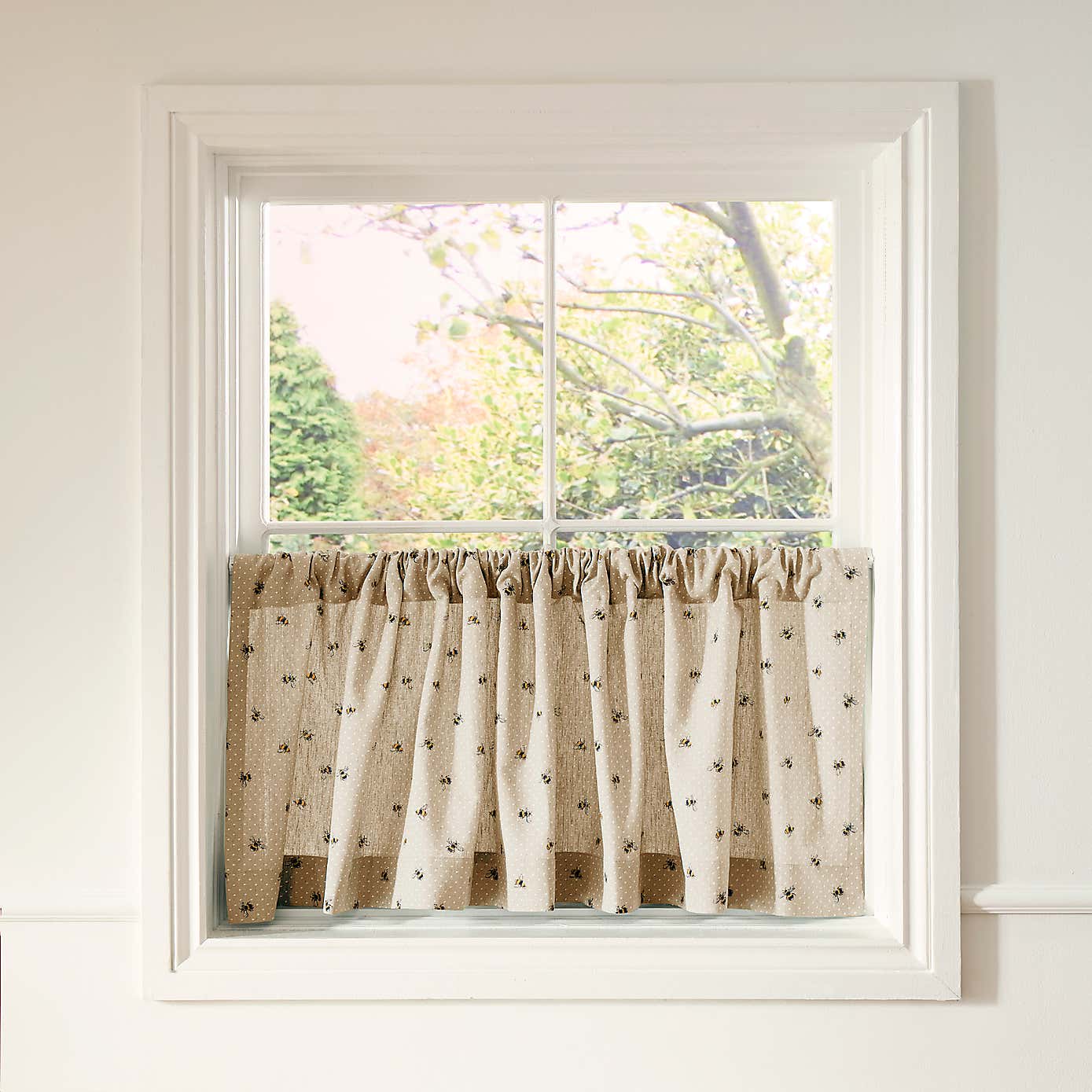 Bees Café Style Unlined Slot Top Single Curtain