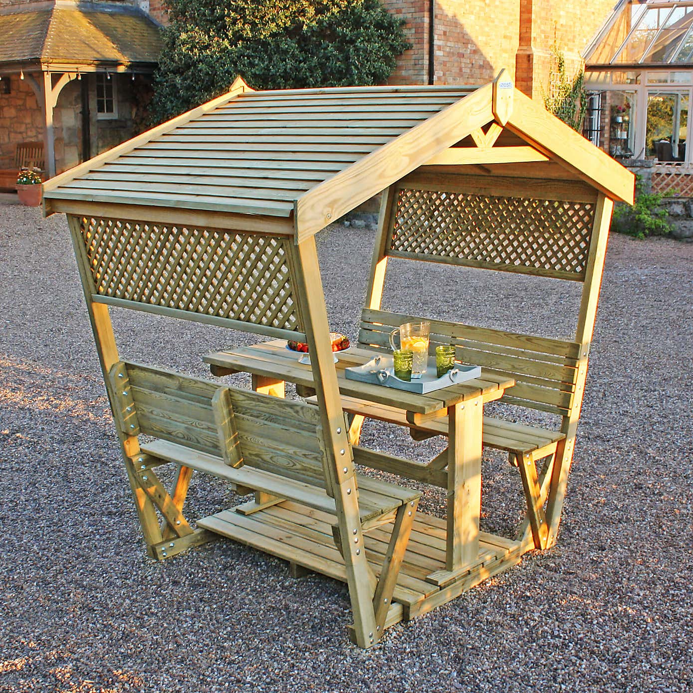 Stirling Picnic Table Arbour