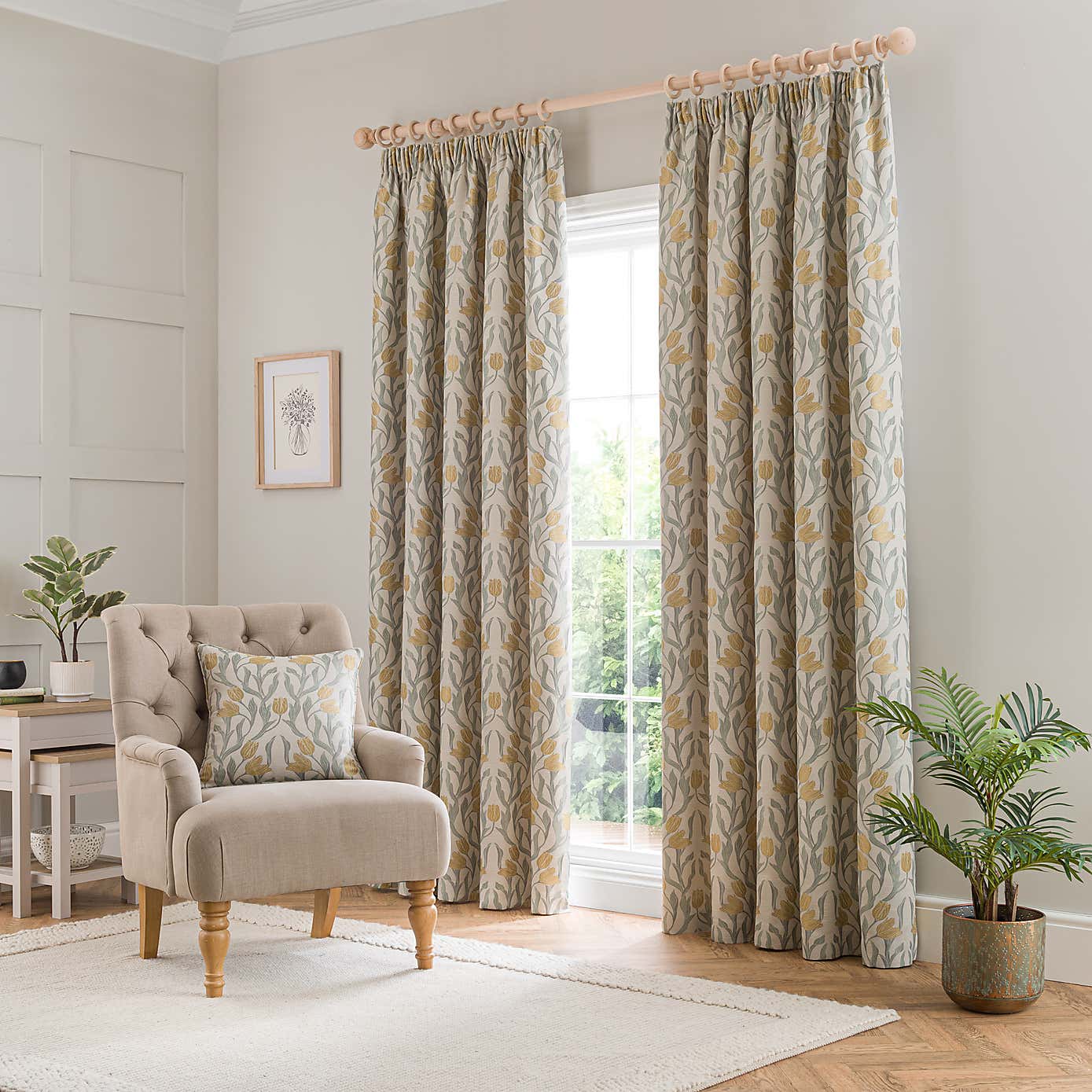 Tulip Jacquard Pencil Pleat Curtains