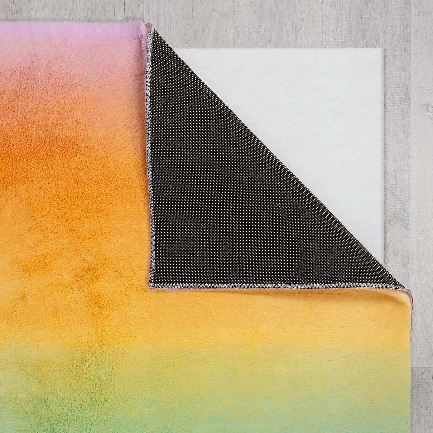 Ombre Horizontal Supersoft Faux Fur Rug