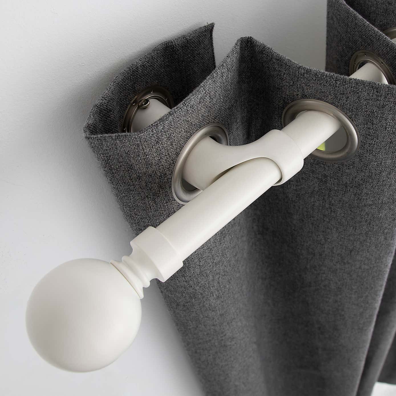 Room Darkening Pole Bracket