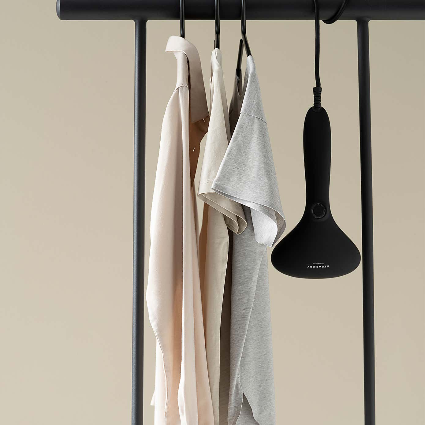 Steamery Cirrus 2 Handheld Steamer