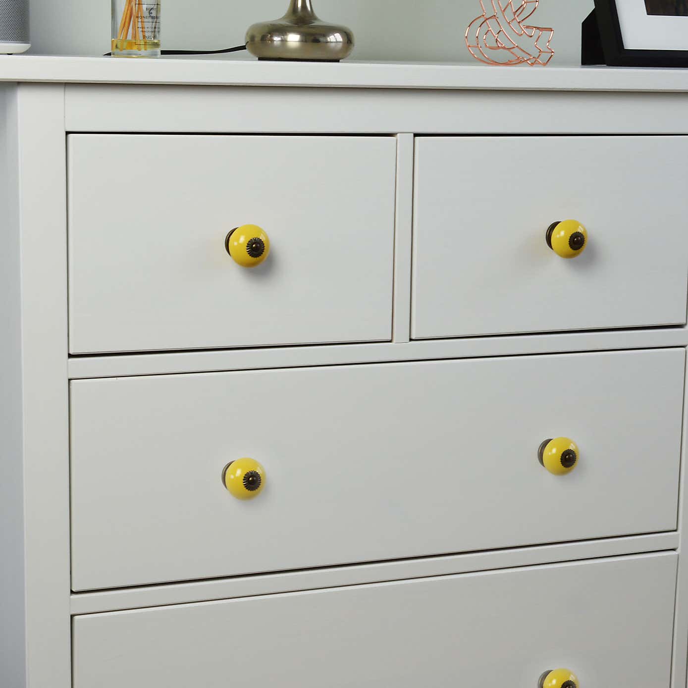 Pack of 6 Nicola Spring Round Drawer Knobs