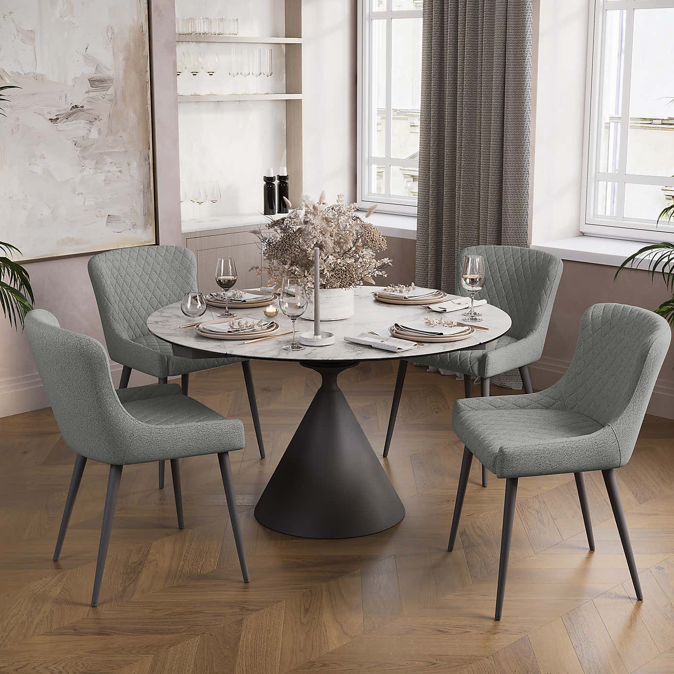 Indus Valley Camden 4-6 Seater Extendable Conical Dining Table With 4 Aura Chairs