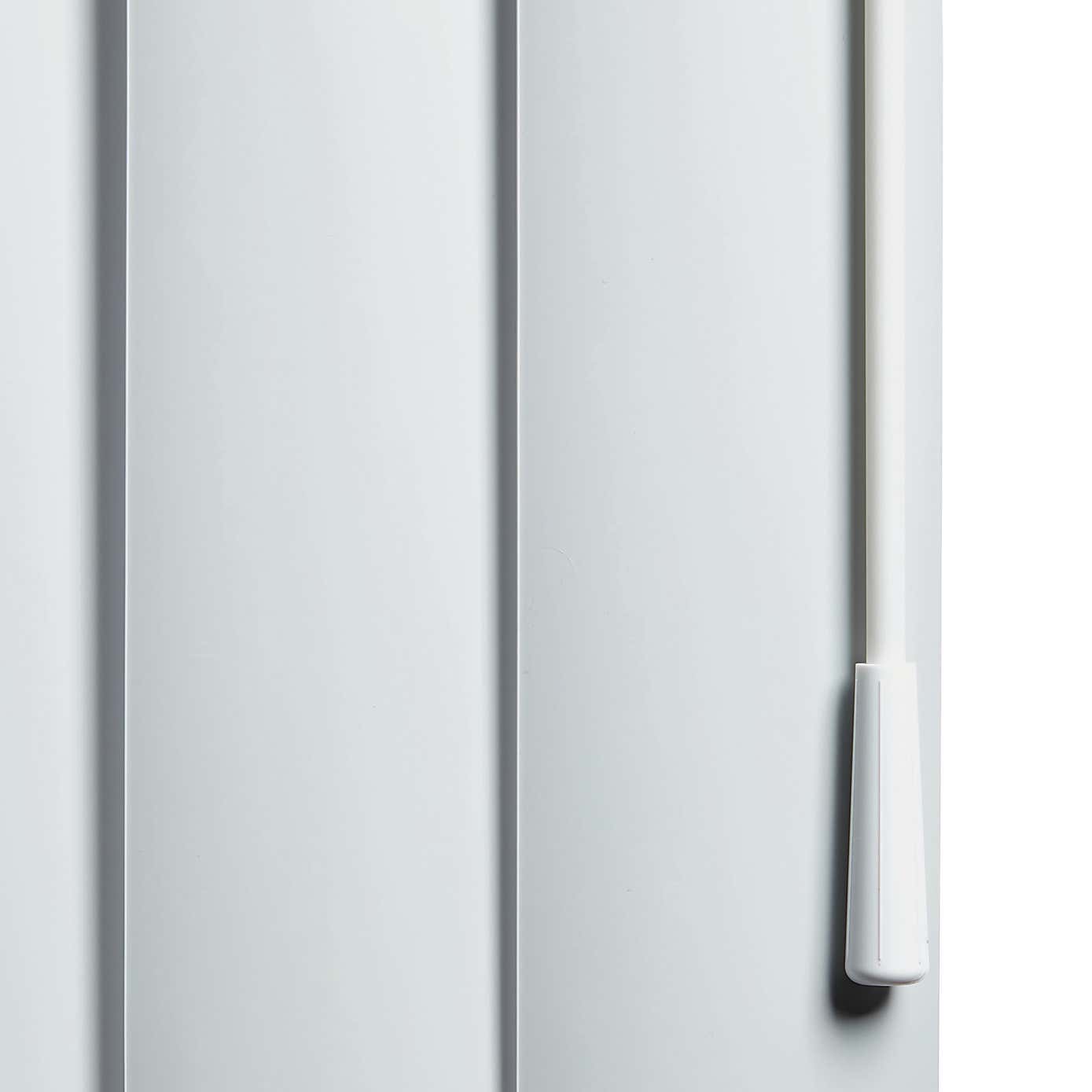 Cordless Room Darkening Vertical Blind