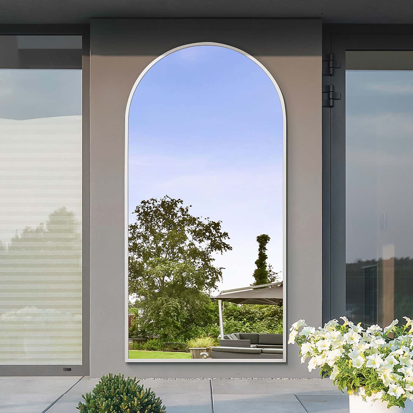 Arcus Arched Indoor Outdoor Full Length Wall Mirror