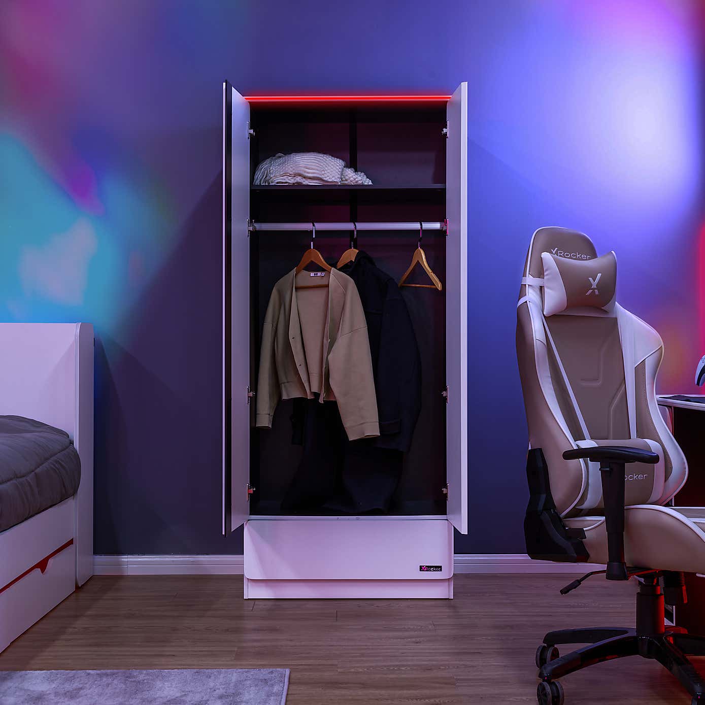 X Rocker Carbon Tek Wardrobe with Neo Fibre LED