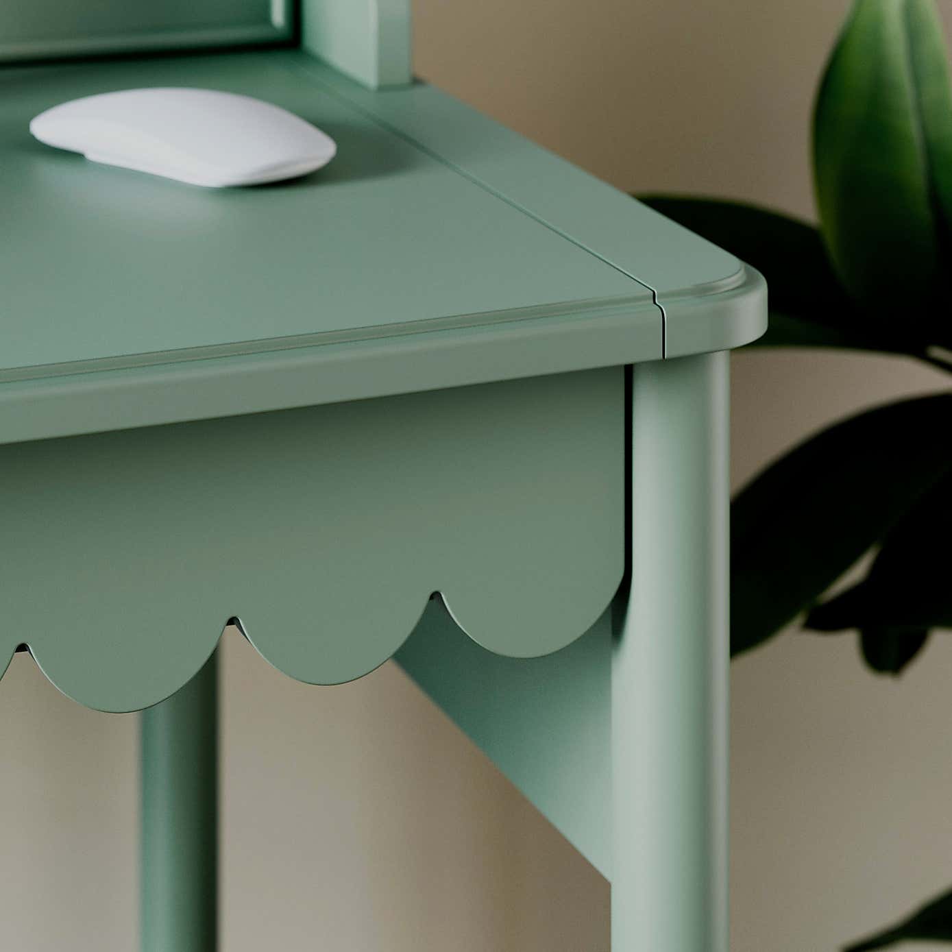 Remi Small Step Up Desk