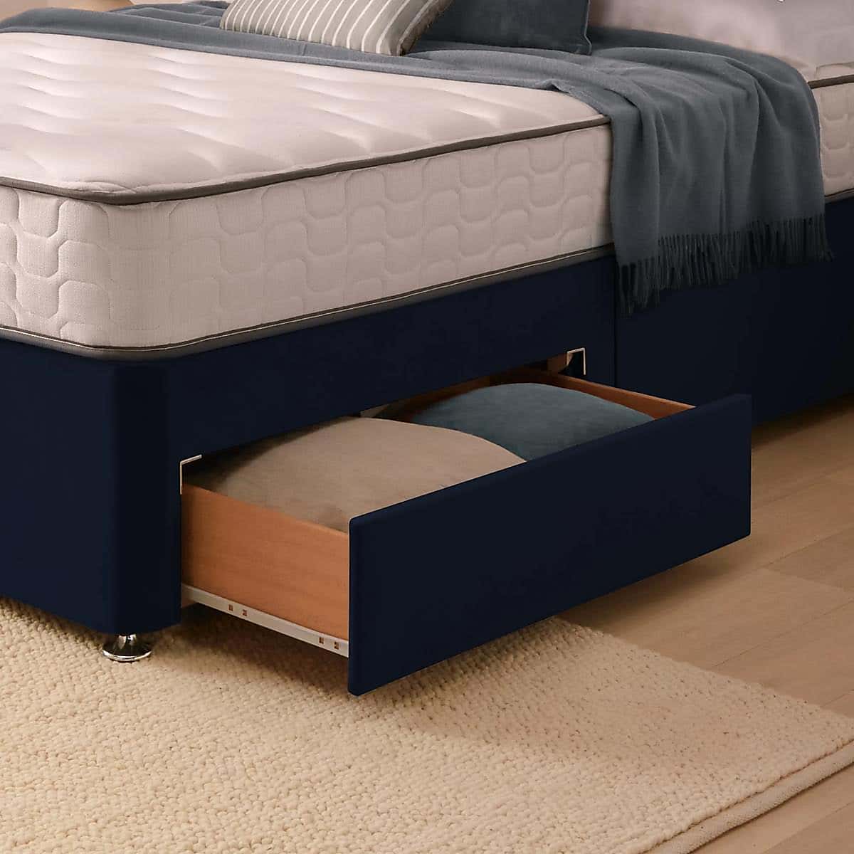 Silentnight 2 Drawer Divan Bed With Velvet Malvern Headboard