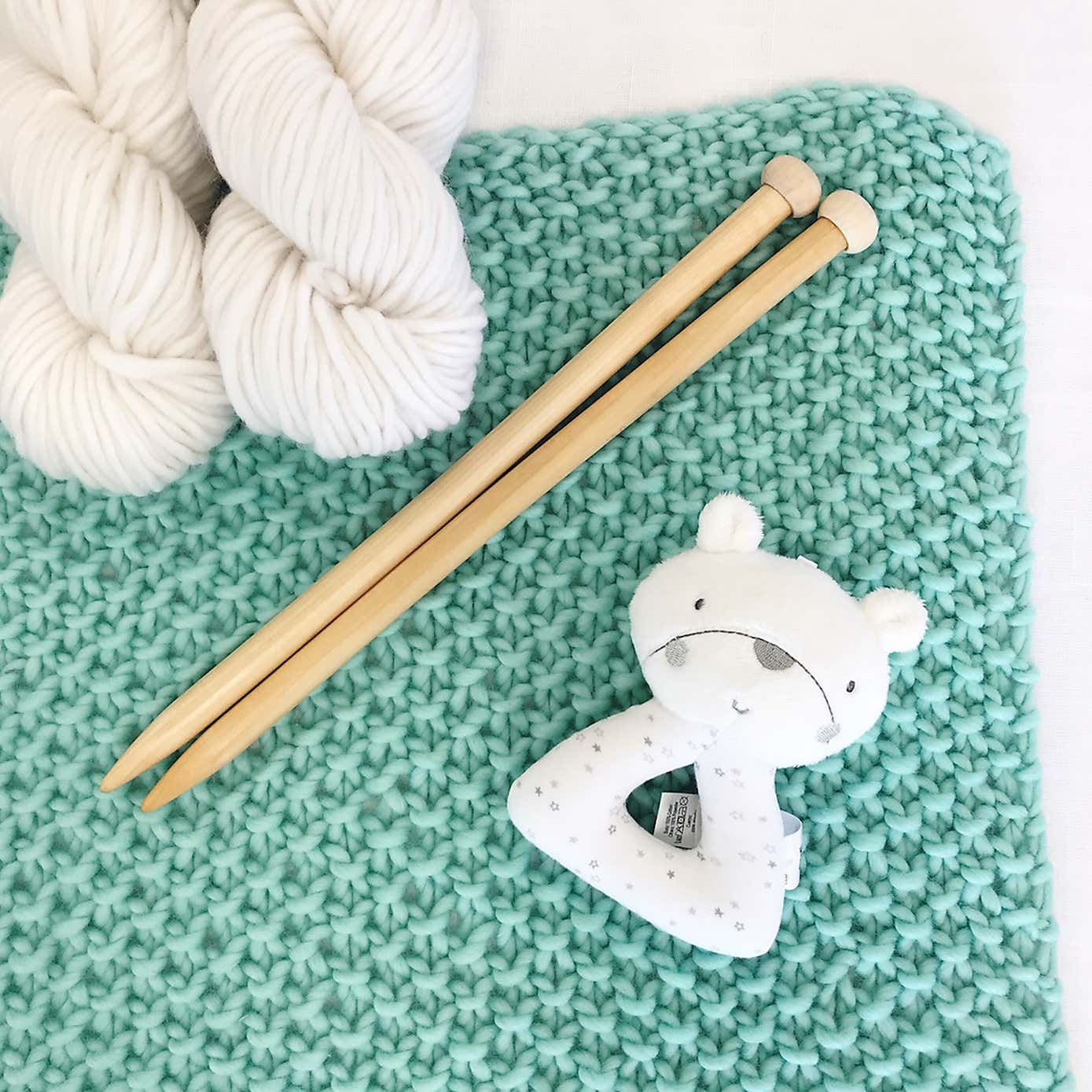 Louis Baby Blanket Knitting Kit