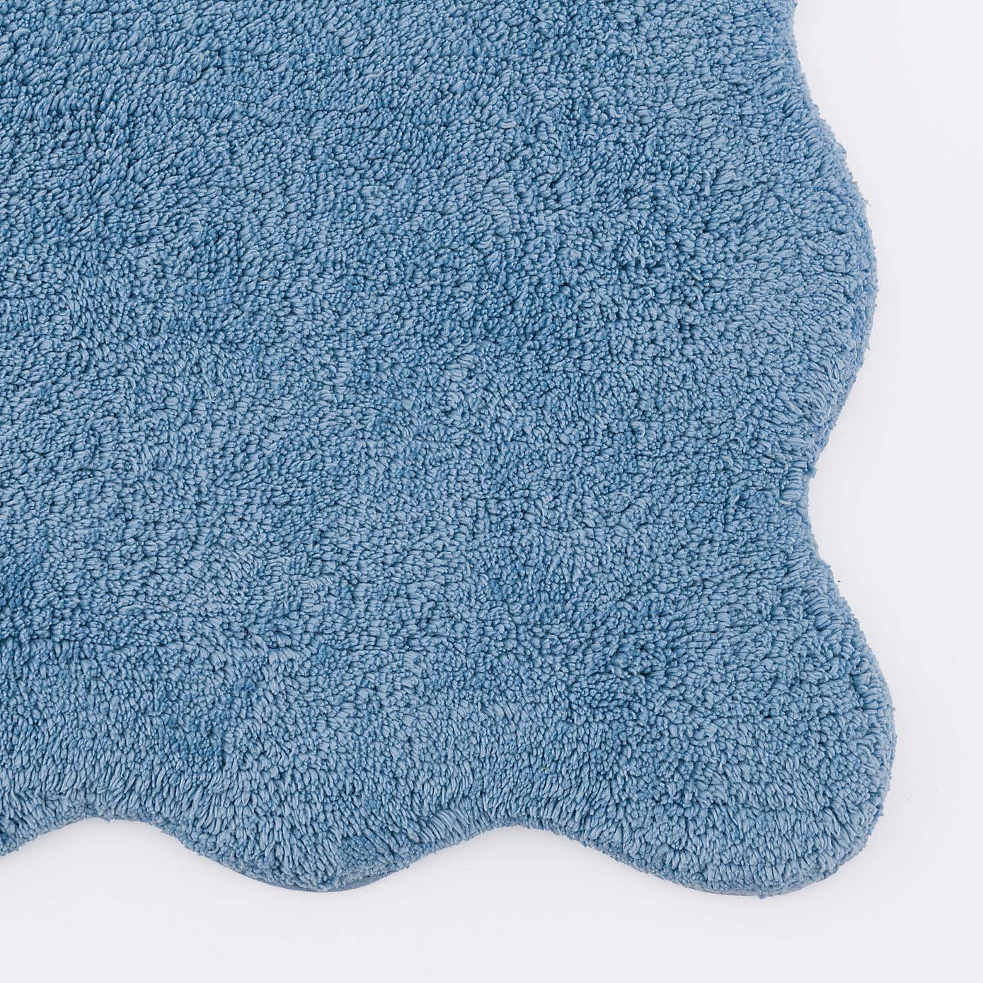 Scalloped Bath Mat