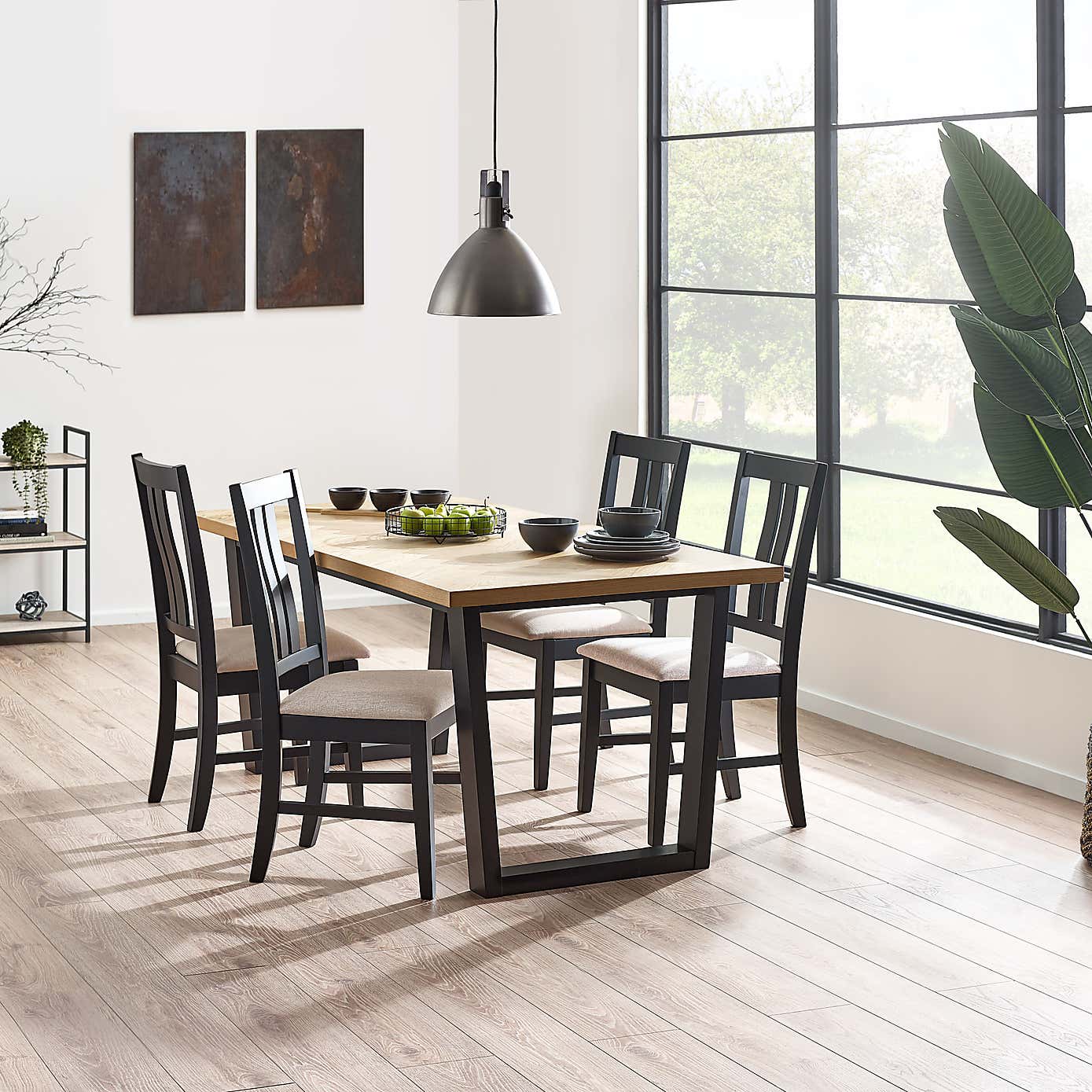 Hilton Rectangular Dining Table with 4 Hilton Dining Chairs