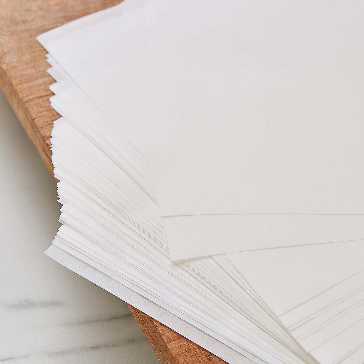 Set of 100 Non-Stick Baking Parchment Squares