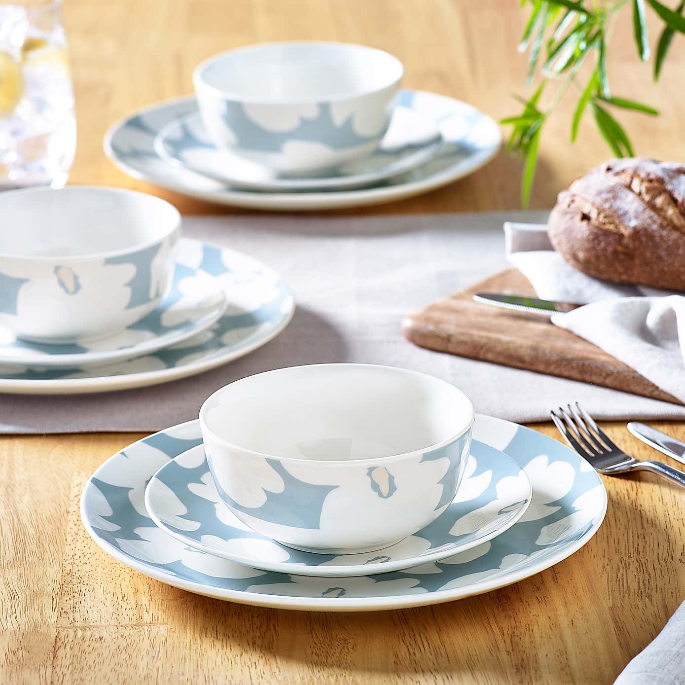 Eloise 12 Piece Dinner Set