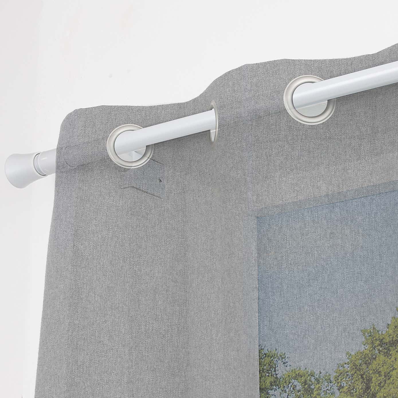 Trumpet No Drills Extendable Eyelet Curtain Pole