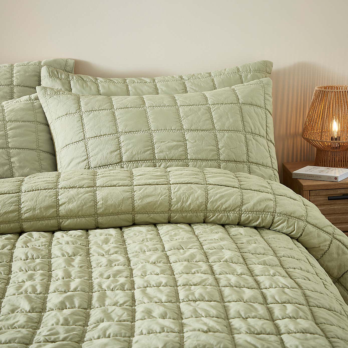 Evana Stitch Duvet Cover and Pillowcase Set