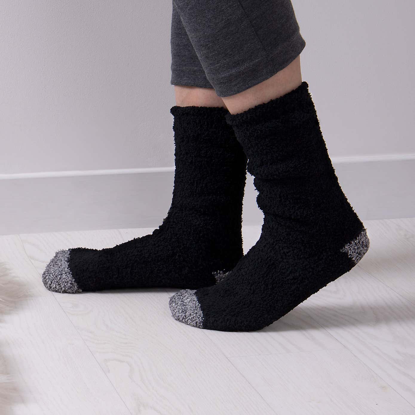 Set of 2 totes Black & Grey Super Soft Mens Slipper Socks