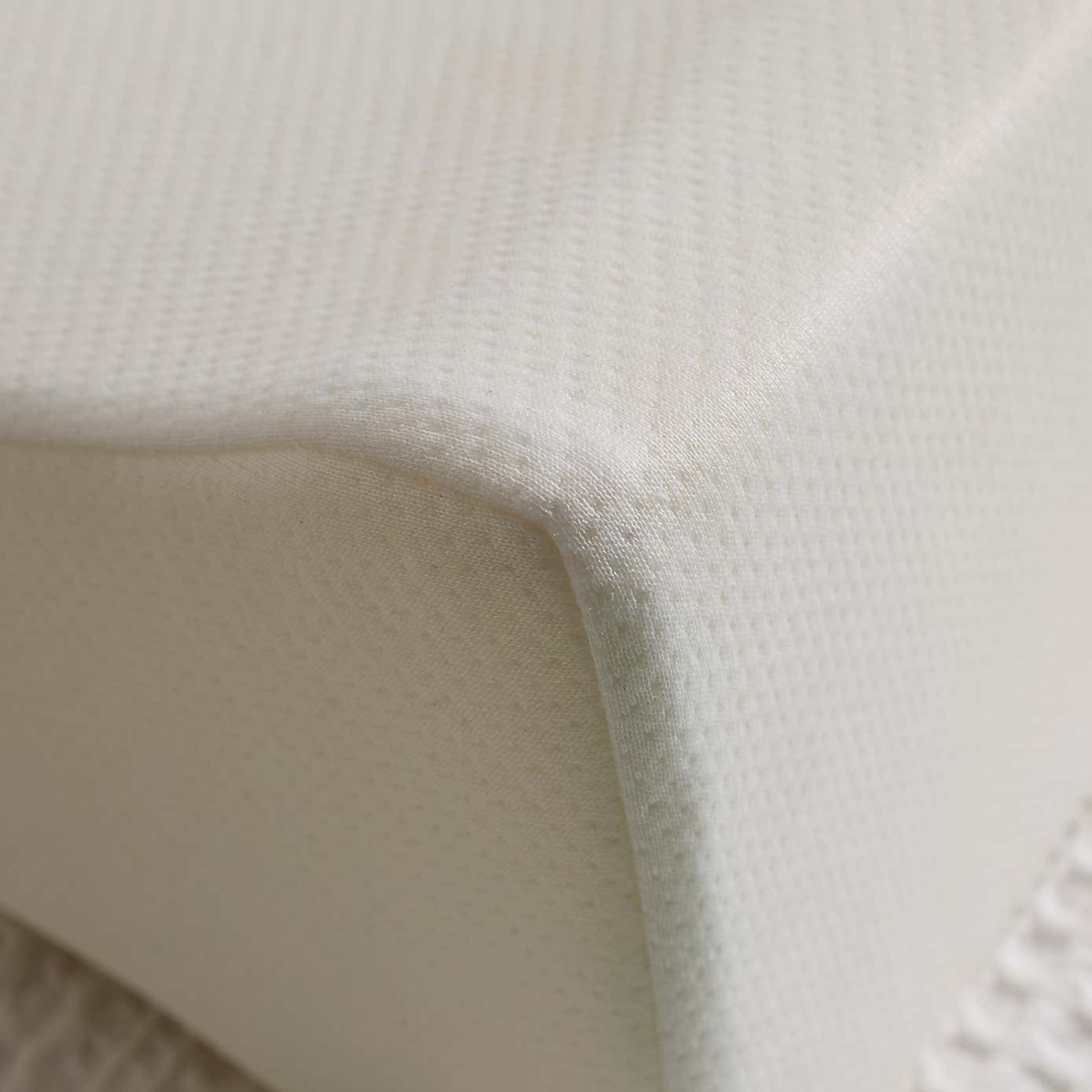 Knee Wedge Memory Foam Medium-Support Pillow