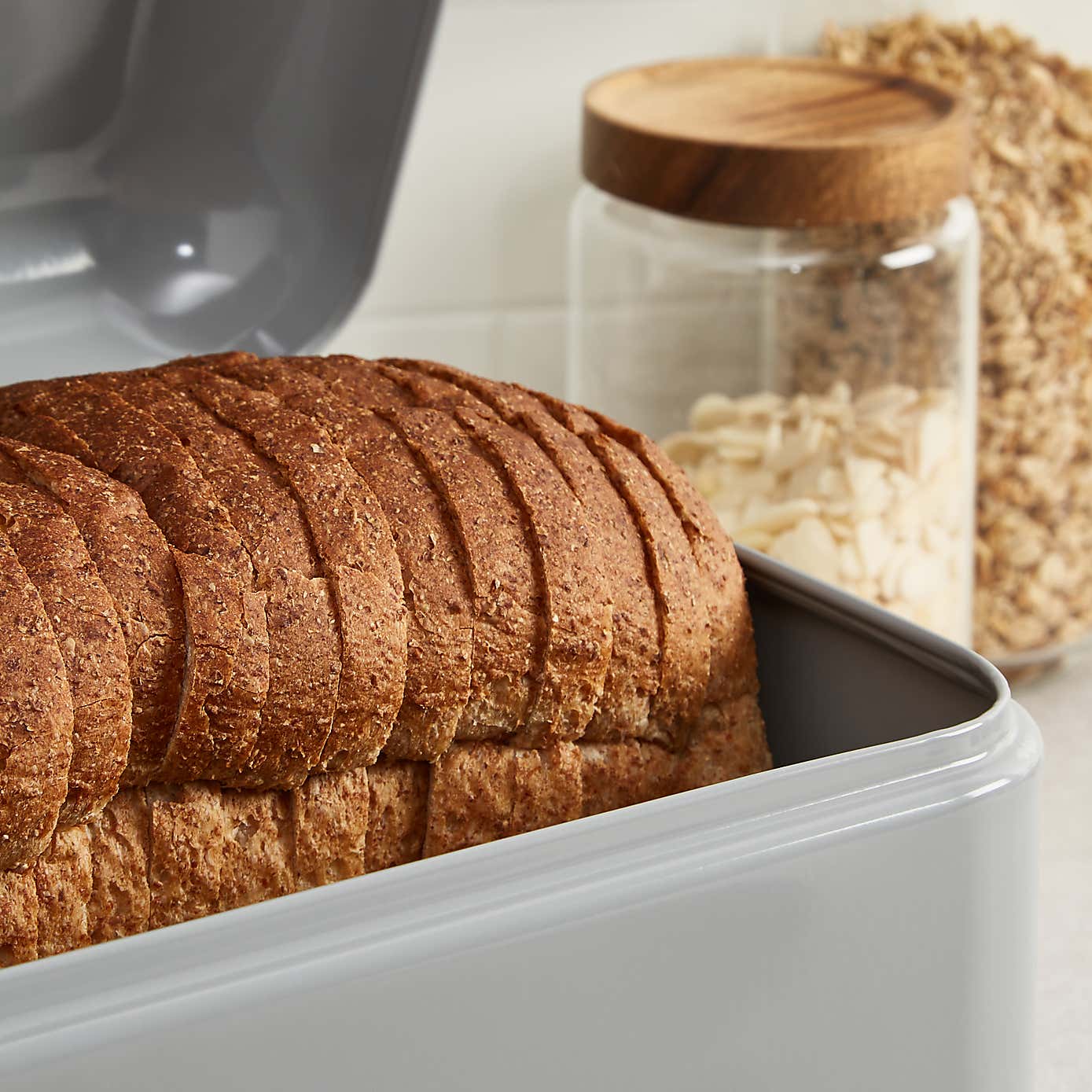 Retro Bread Bin Cream