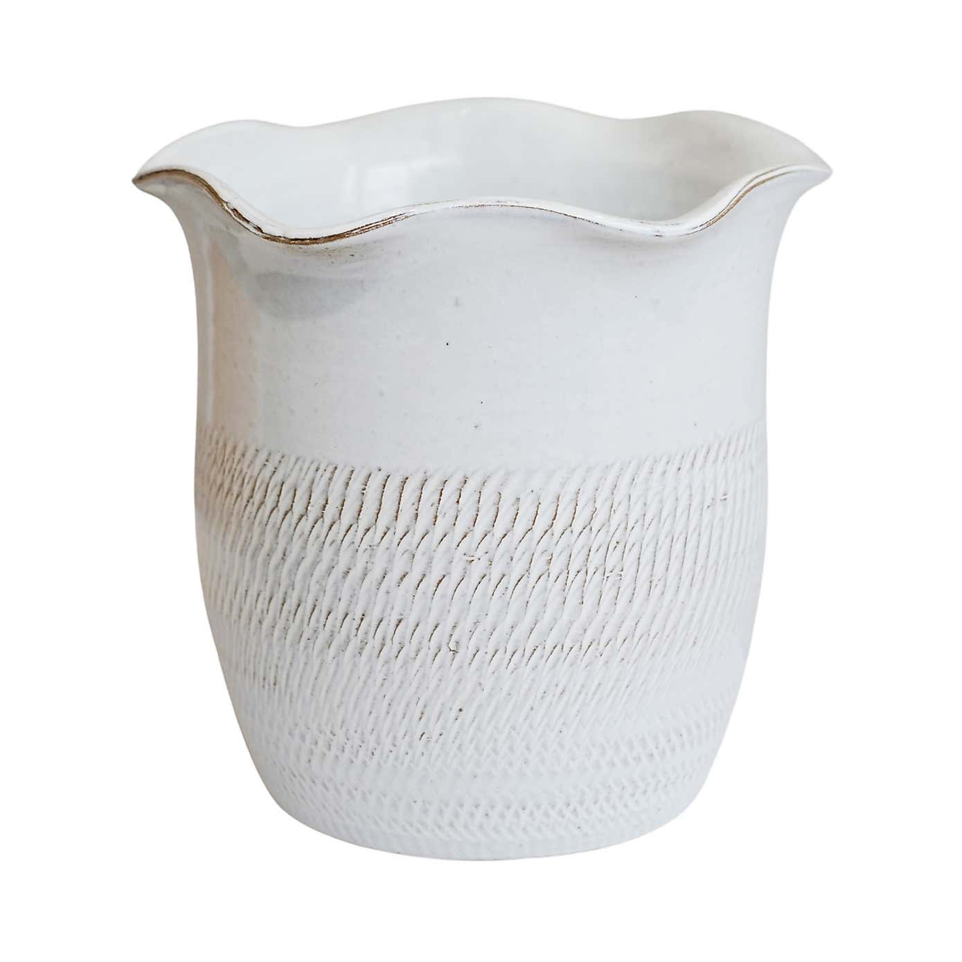 Camellia Scalloped Edge Ceramic Plant Pot