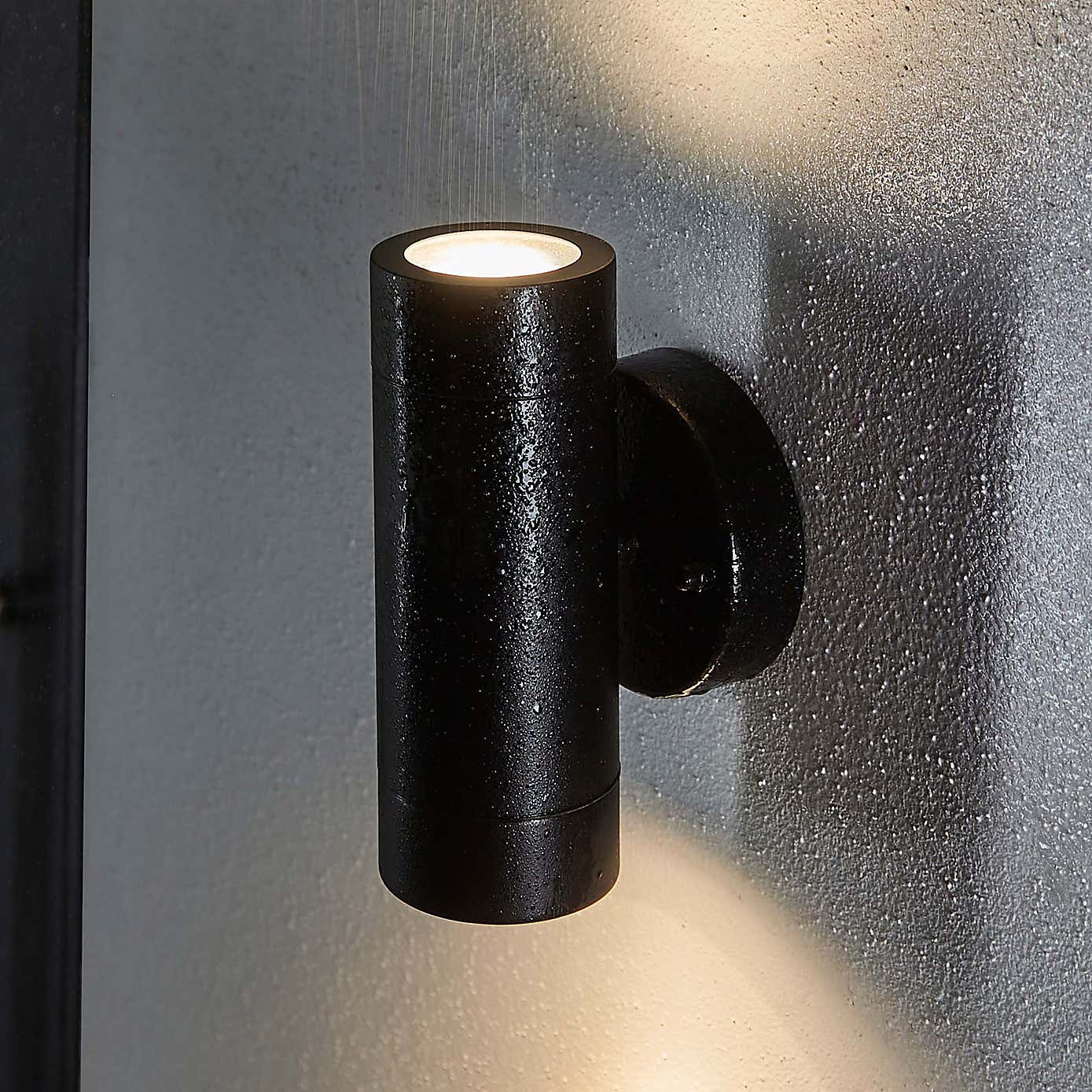 Vogue Alonzo 2 Light Outdoor Wall Light