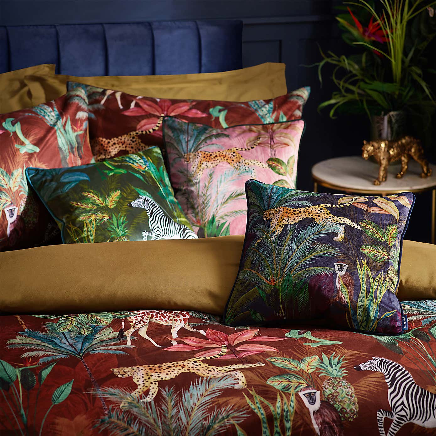 Wylder Aranya Velvet Duvet Cover & Pillowcase Set, Rust